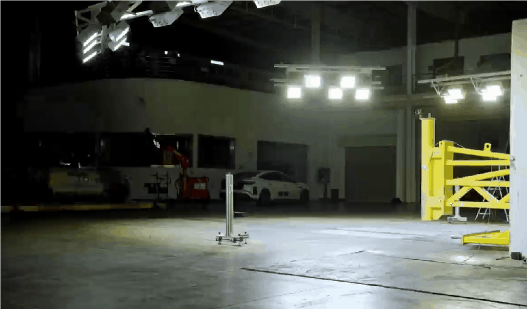 比亚迪专供日本的这台车 我是真想它卖回国内！