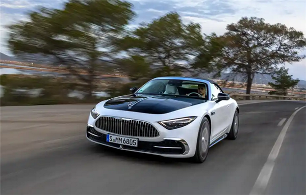 迈巴赫首款敞篷跑车!全新SL680 Monogram官图发布:售价将超400万元
