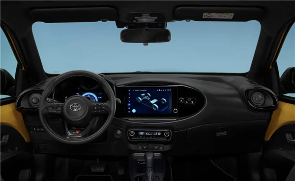 年轻人的第一台敞篷SUV!新款丰田Aygo X官图发布:搭载1.5L电混动力