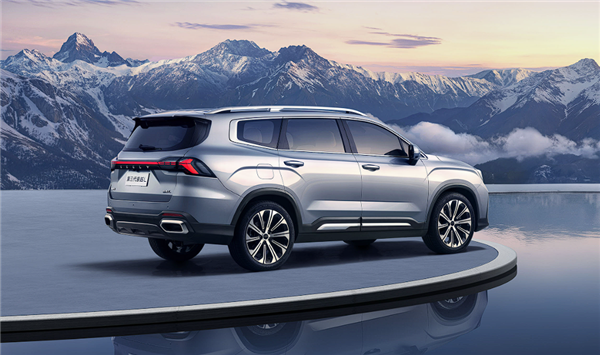 真便宜大碗 新款吉利豪越L上市:不到9万买中型SUV