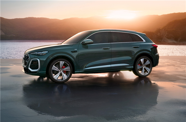 华为辅助驾驶上车、车身加长！全新奥迪QL预售：31.3万起