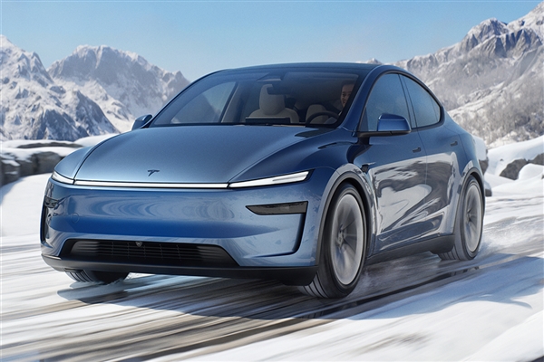 特斯拉股价逼近500美元创新高 马斯克薪酬案翻盘+FSD稳跑